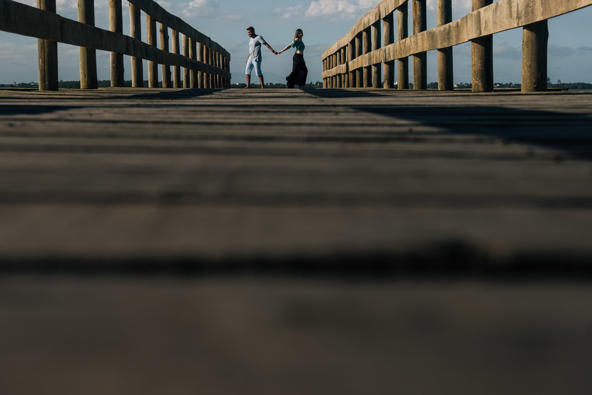 ensaio-praia-pre-casamento-sao-francisco-do-sul-ana-rodrigo-09