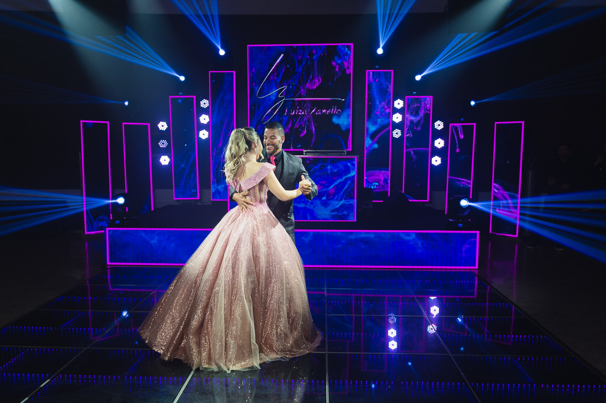 FESTA QUINZE ANOS LUÍZA ZANELLO DÚNIA CITY HALL BRASÍLIA - DF FOTOGRAFADO POR RAFAEL STEFFEN FOTOGRAFIA