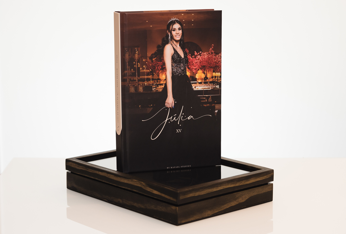 Foto do Álbum da Festa de Quinze Anos da Júlia Graziani 