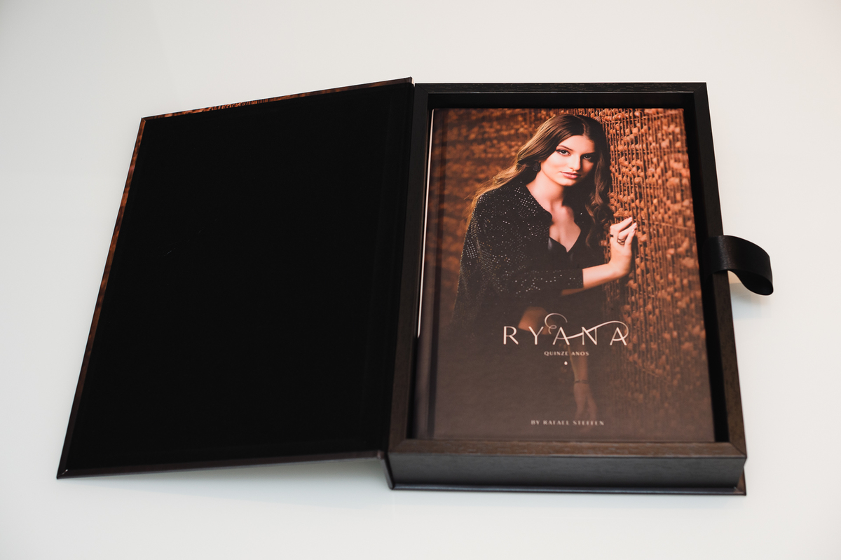Foto do álbum do ensaio de 15 Anos da Ryana fotografado em Brasília DF por Rafael Steffen Fotografia