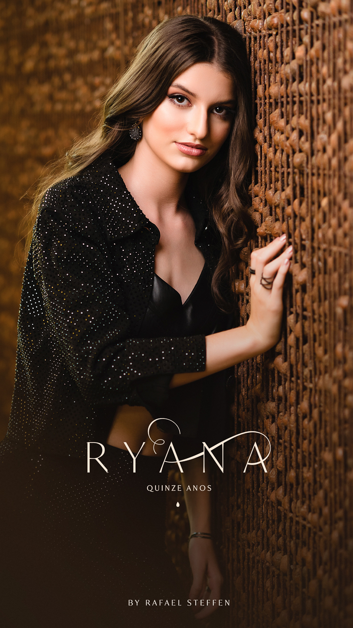 Foto do álbum pronto do ensaio de 15 Anos a Ryana fotografado por Rafael Steffen Fotografia em Brasília DF.