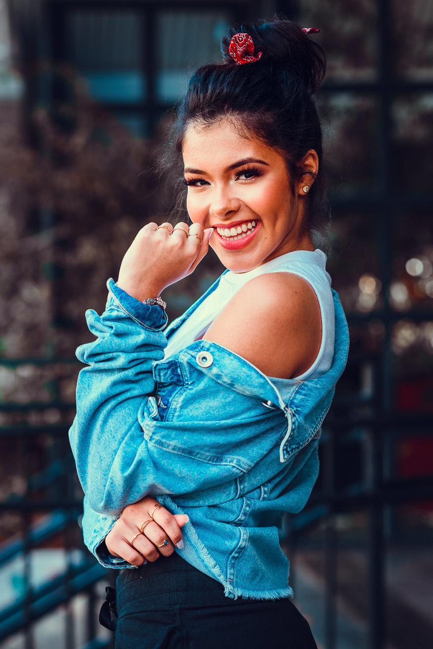 Ensaio de 15 Anos em Brasília fotografado no Espaço Renato Russo por Rafael Steffen Fotografia.