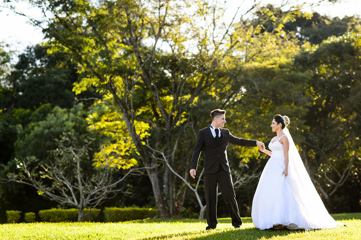 passeio dos noivos durante o casamento