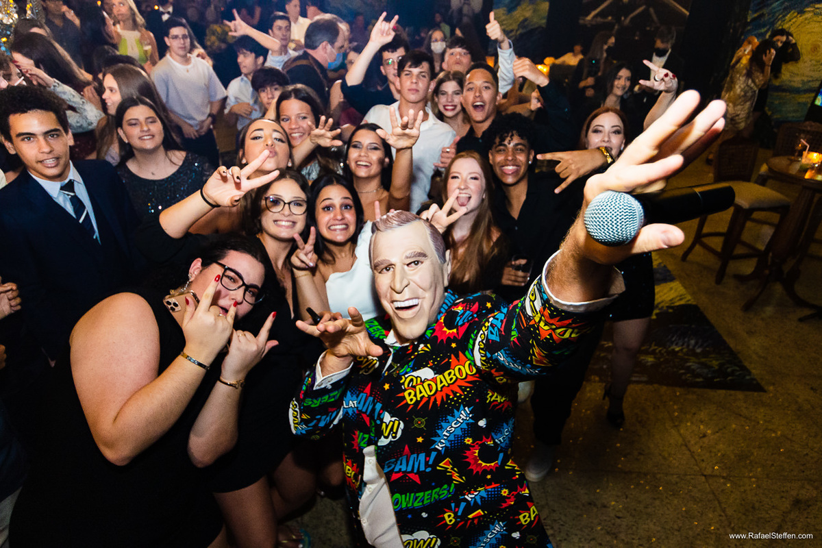 Foto dos DJs The President que animaram a festa de 15 Anos da Maria Luísa no Dúnia Hall em Brasília, DF.