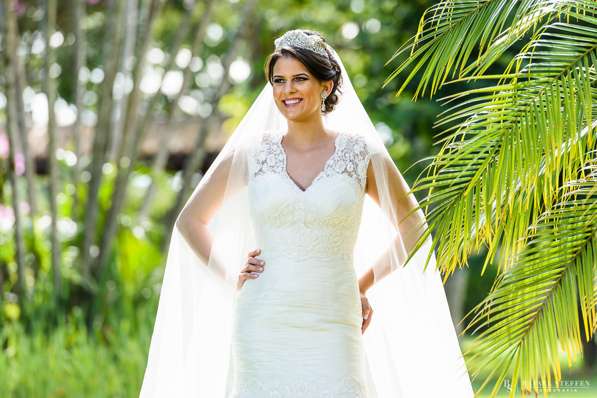 Noiva com vestido Neimar Sinicio por Rafael Steffen