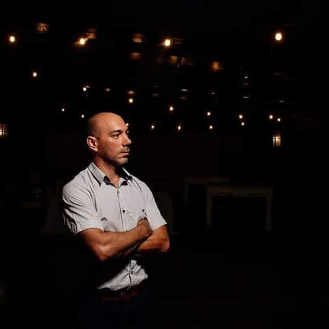 Acerca de Hernanfoto  fotógrafo de bodas quince año empresarial   