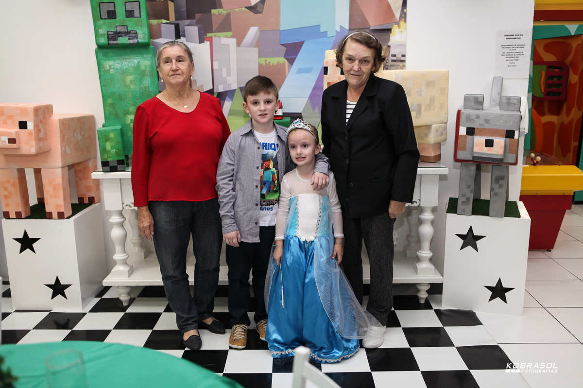 quatroanos, quartoaninho, fotografiainfantil, fotodefesta, festadequatroaninhos