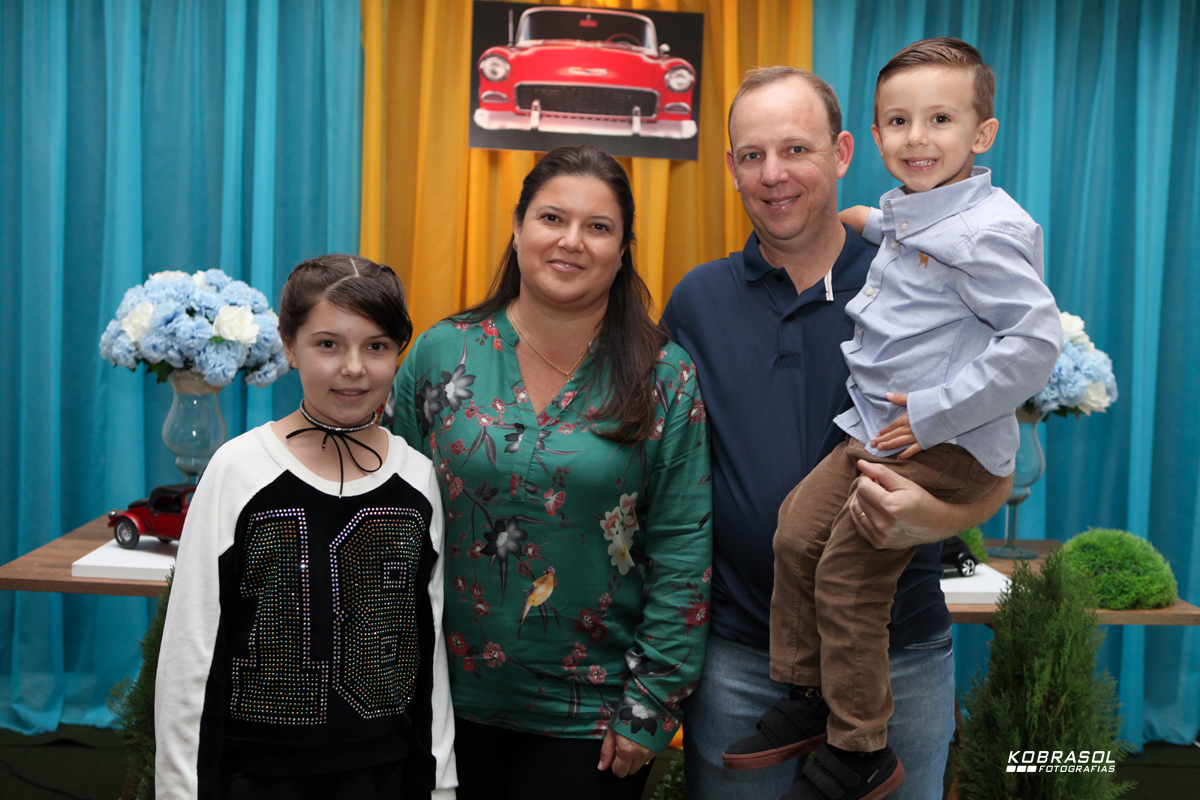 quatroanos, quartoaninho, fotografiainfantil, fotodefesta, festadequatroaninhos