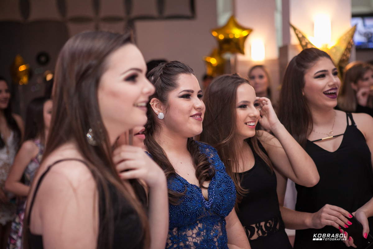 pre15. 15anos, quinzeanos, fotosdedebutante, debutante, fotosparaaniversario, aniversariodequinzeanos, adolescente