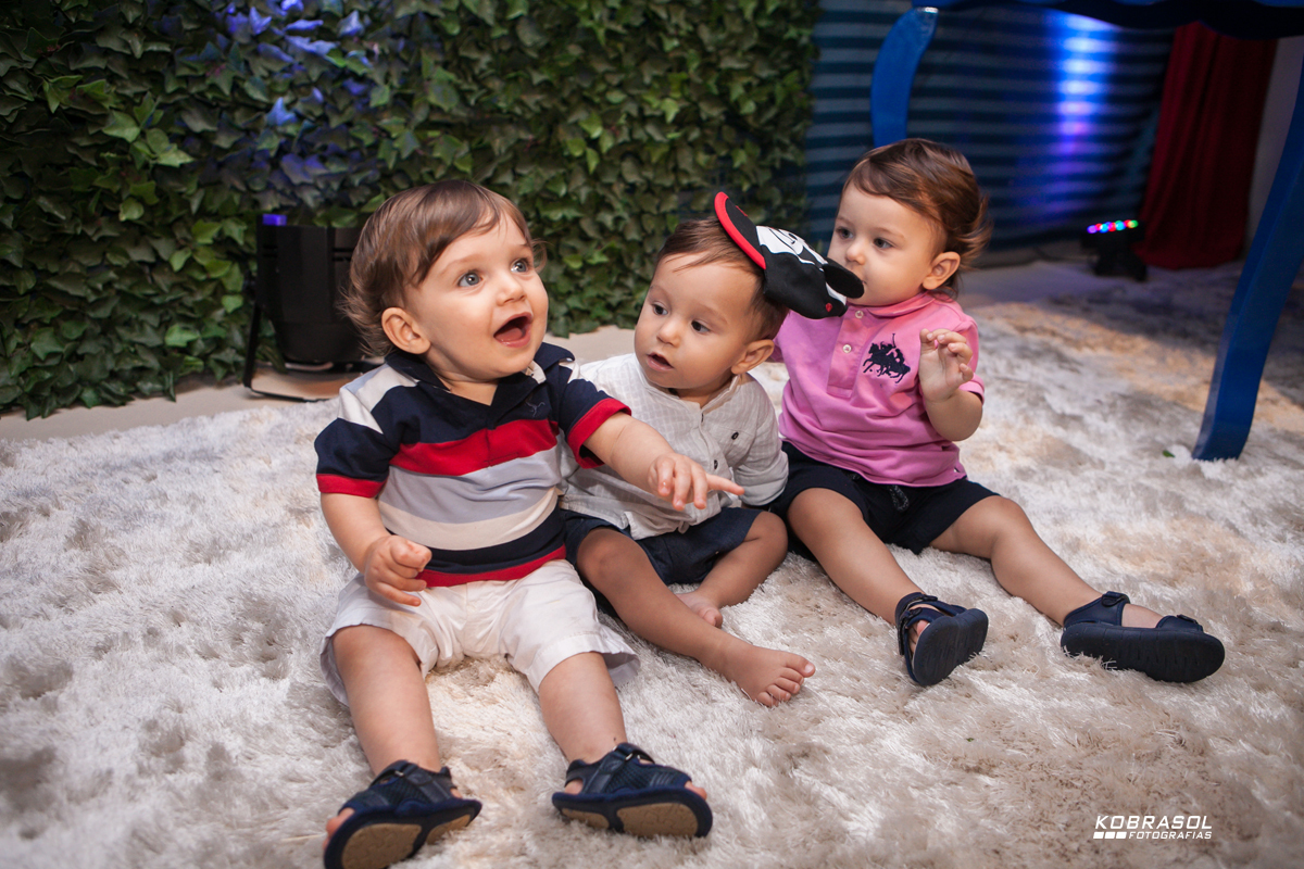 umano, umaninho, primeiroaninho, fotografiainfantil, fotodefesta, festadeumaninho, micheyemlondres, londonmickeydecor, decoracademickey, umaninho, primeiroano, festadeprincipe, maedemenino, fotosdefesta, festainfantil, classicbuffet