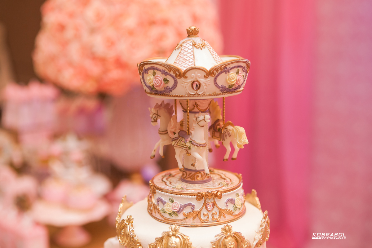 umano, umaninho, primeiroaninho, fotografiainfantil, fotodefesta, festadeumaninho, festacarrossel, carrosseldecor, decoracadocarrossel, umaninho, primeiroano, festadeprincesa, maedemenina, fotosdefesta, ateliedafesta