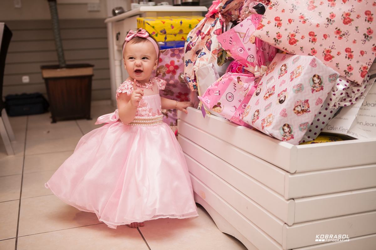 umano, umaninho, primeiroaninho, fotografiainfantil, fotodefesta, festadeumaninho, festacarrossel, carrosseldecor, decoracadocarrossel, umaninho, primeiroano, festadeprincesa, maedemenina, fotosdefesta, ateliedafesta