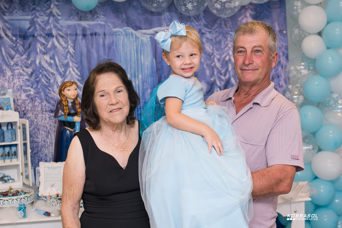 tresanos, terceiroaninho, fotografiainfantil, fotodefesta, festadecriança