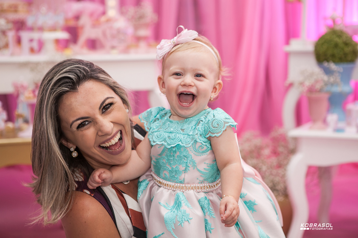 decoracadocarrossel, umaninho, primeiroano, festadeprincesa, maedemenina, fotosdefesta