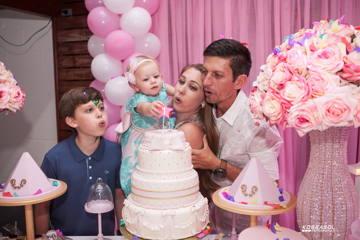 decoracadocarrossel, umaninho, primeiroano, festadeprincesa, maedemenina, fotosdefesta