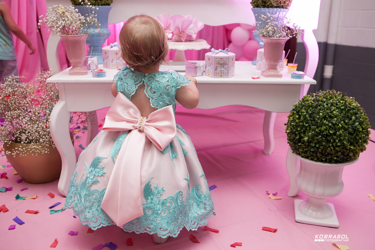 decoracadocarrossel, umaninho, primeiroano, festadeprincesa, maedemenina, fotosdefesta