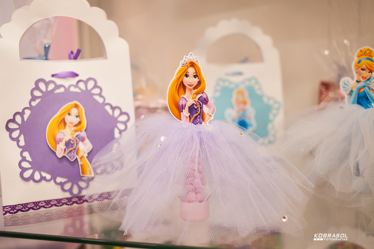 cincoanos, quintoaninho, fotografiainfantil, fotodefesta, festadecriança, princesasdecor, festadeprincesa, familiareal, mabifestas