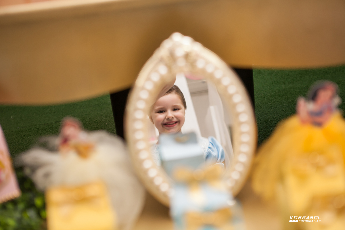 cincoanos, quintoaninho, fotografiainfantil, fotodefesta, festadecriança, princesasdecor, festadeprincesa, familiareal, mabifestas