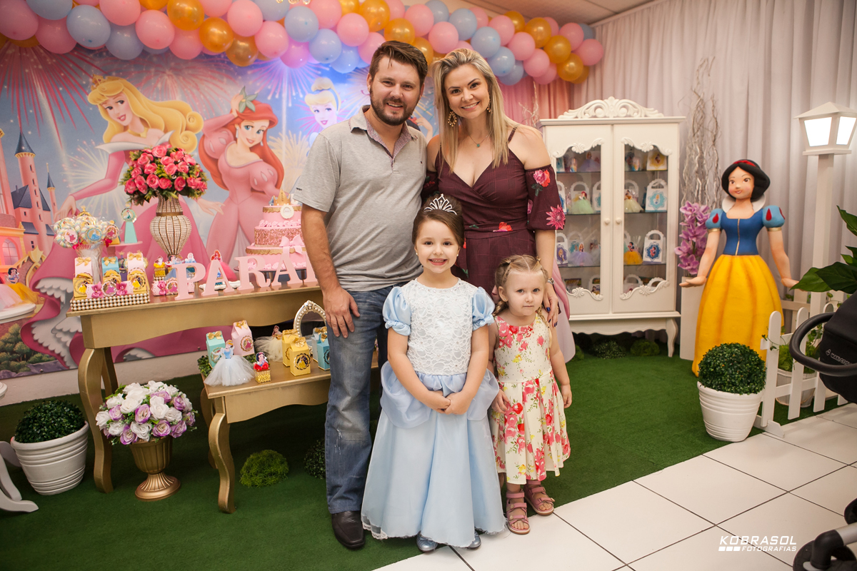 cincoanos, quintoaninho, fotografiainfantil, fotodefesta, festadecriança, princesasdecor, festadeprincesa, familiareal, mabifestas