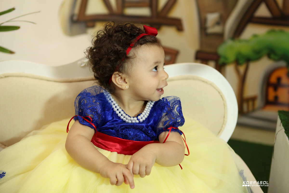 umano, umaninho, primeiroaninho, fotografiainfantil, fotodefesta, festadeumaninho, festabrancadeneve, brancadenevedecor, decoracaobrancadeneve, umaninho, primeiroano, festadeprincesa, maedemenina, fotosdefesta