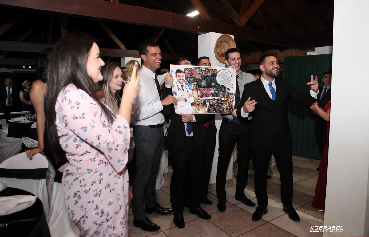 jantardeformatura, formaturamedicina, jantarsurpresa, formaturacomamigos, formei, novomedico