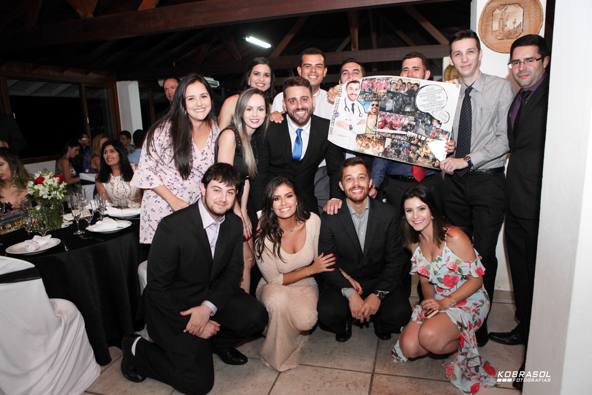 jantardeformatura, formaturamedicina, jantarsurpresa, formaturacomamigos, formei, novomedico