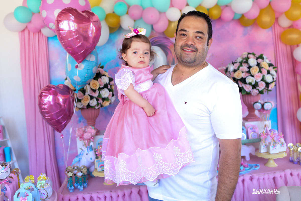 umano, umaninho, primeiroaninho, fotografiainfantil, fotodefesta, festadeumaninho, festaunicornio, unicorniodecor, decoracaodeunicornio, umaninho, primeiroano, festadeprincesa, maedemenina, fotosdefesta