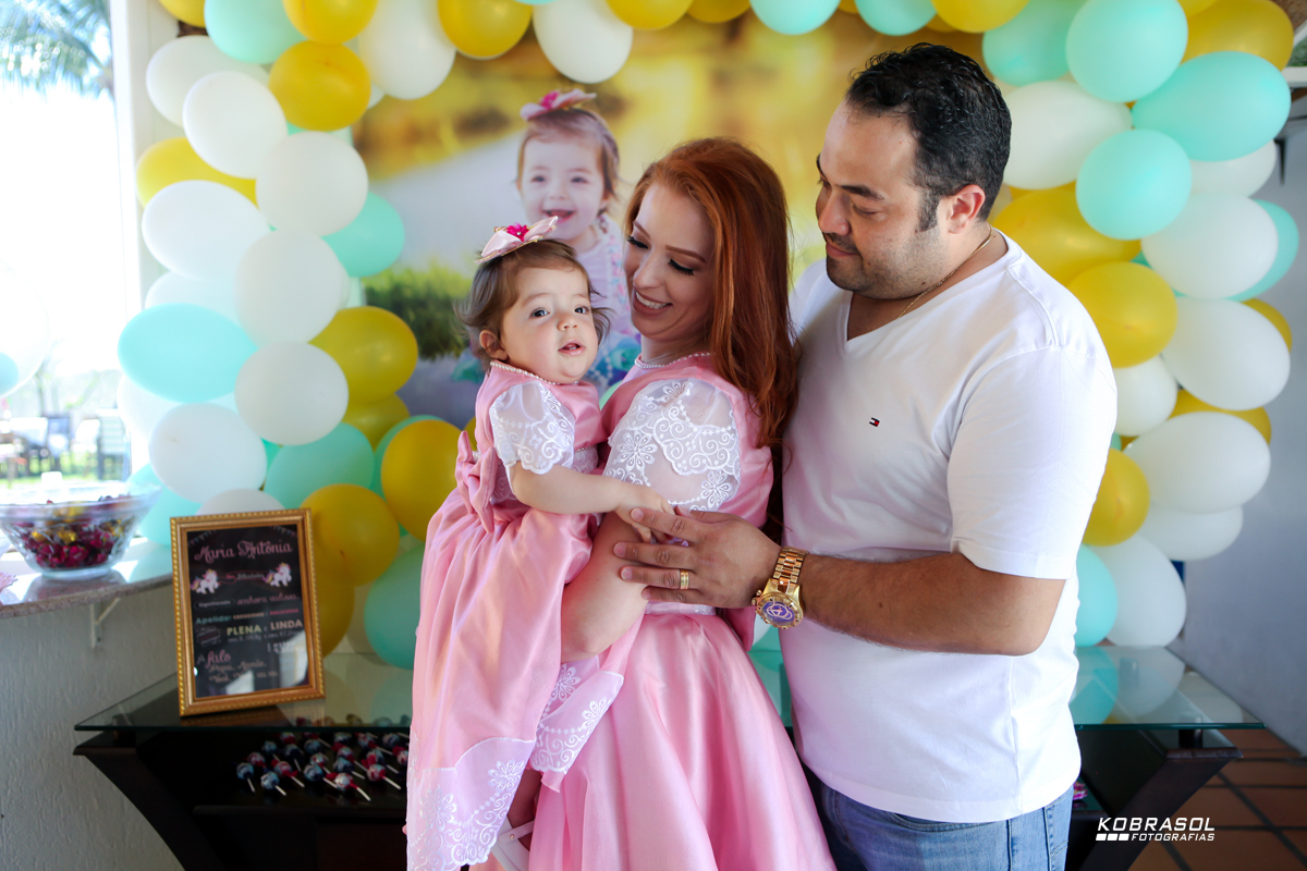 umano, umaninho, primeiroaninho, fotografiainfantil, fotodefesta, festadeumaninho, festaunicornio, unicorniodecor, decoracaodeunicornio, umaninho, primeiroano, festadeprincesa, maedemenina, fotosdefesta