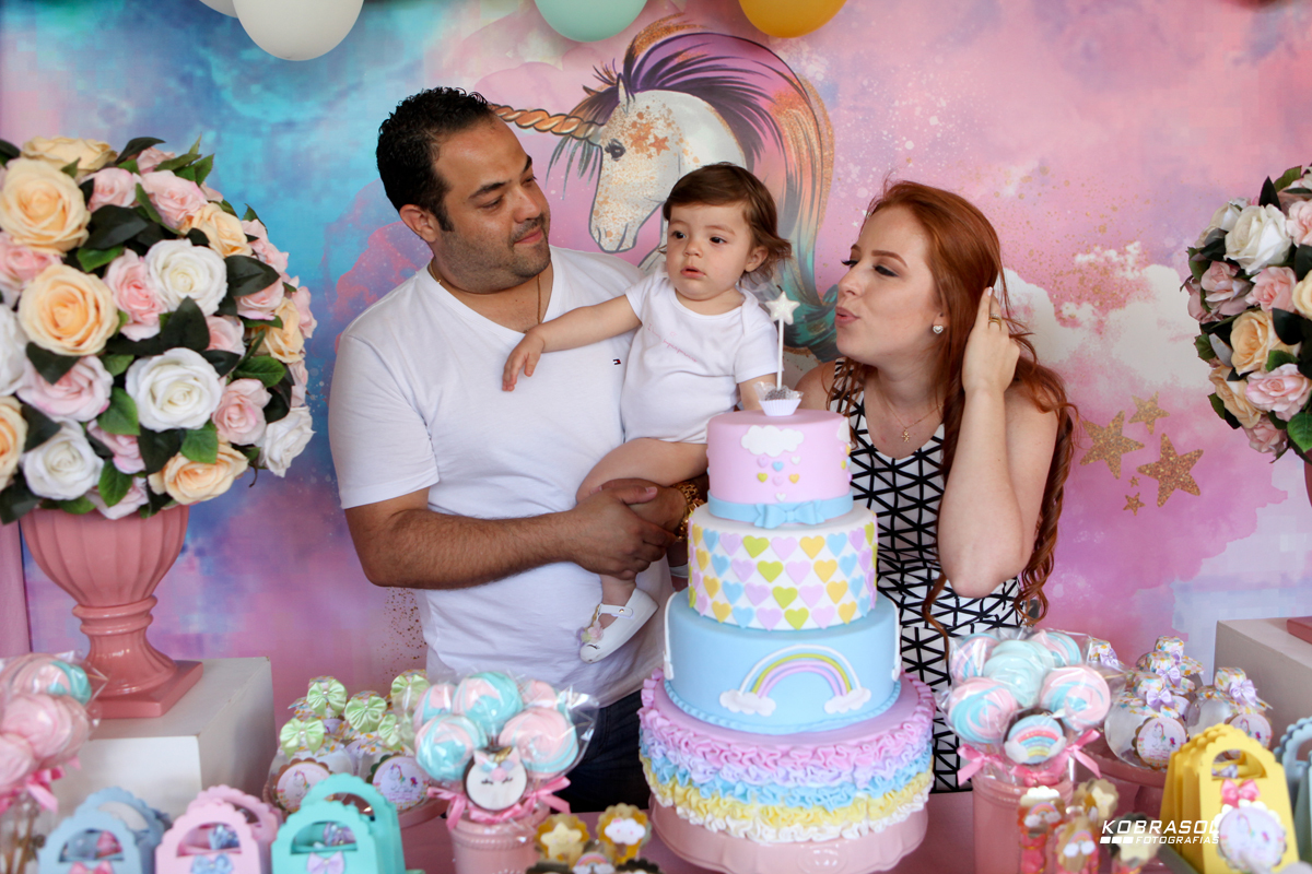 umano, umaninho, primeiroaninho, fotografiainfantil, fotodefesta, festadeumaninho, festaunicornio, unicorniodecor, decoracaodeunicornio, umaninho, primeiroano, festadeprincesa, maedemenina, fotosdefesta