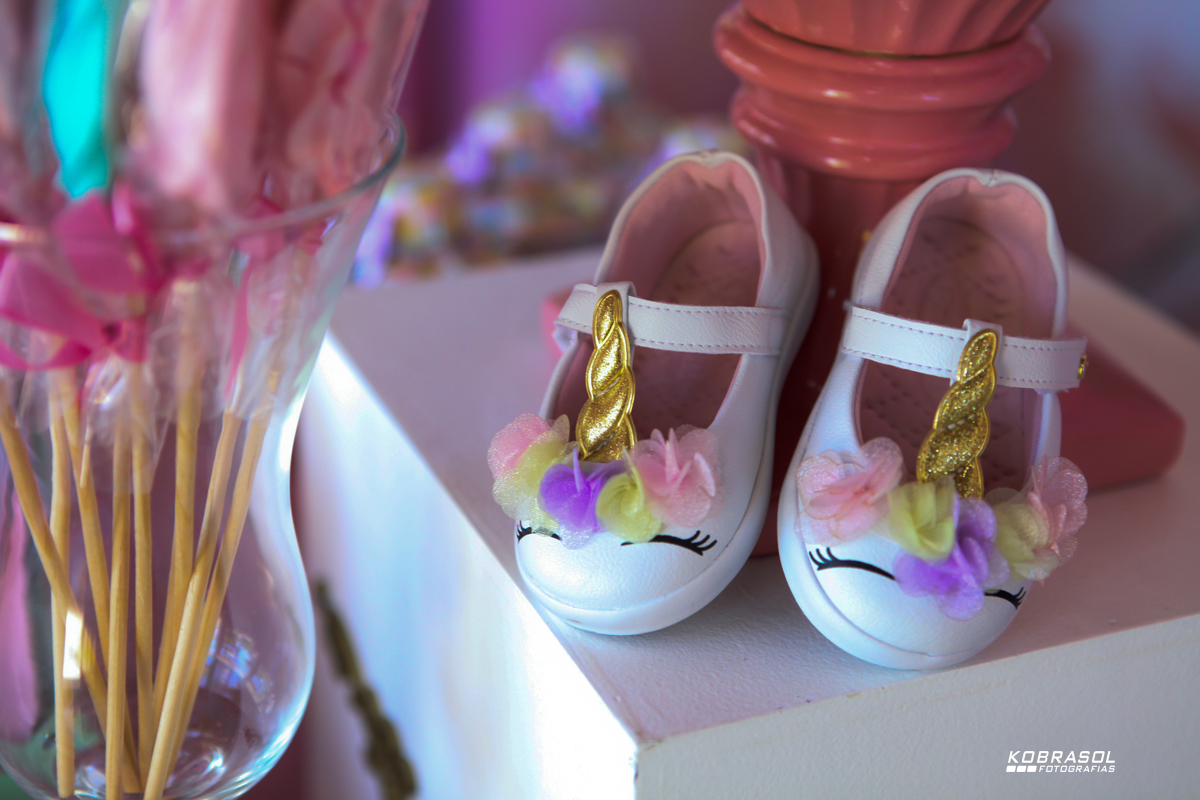 umano, umaninho, primeiroaninho, fotografiainfantil, fotodefesta, festadeumaninho, festaunicornio, unicorniodecor, decoracaodeunicornio, umaninho, primeiroano, festadeprincesa, maedemenina, fotosdefesta