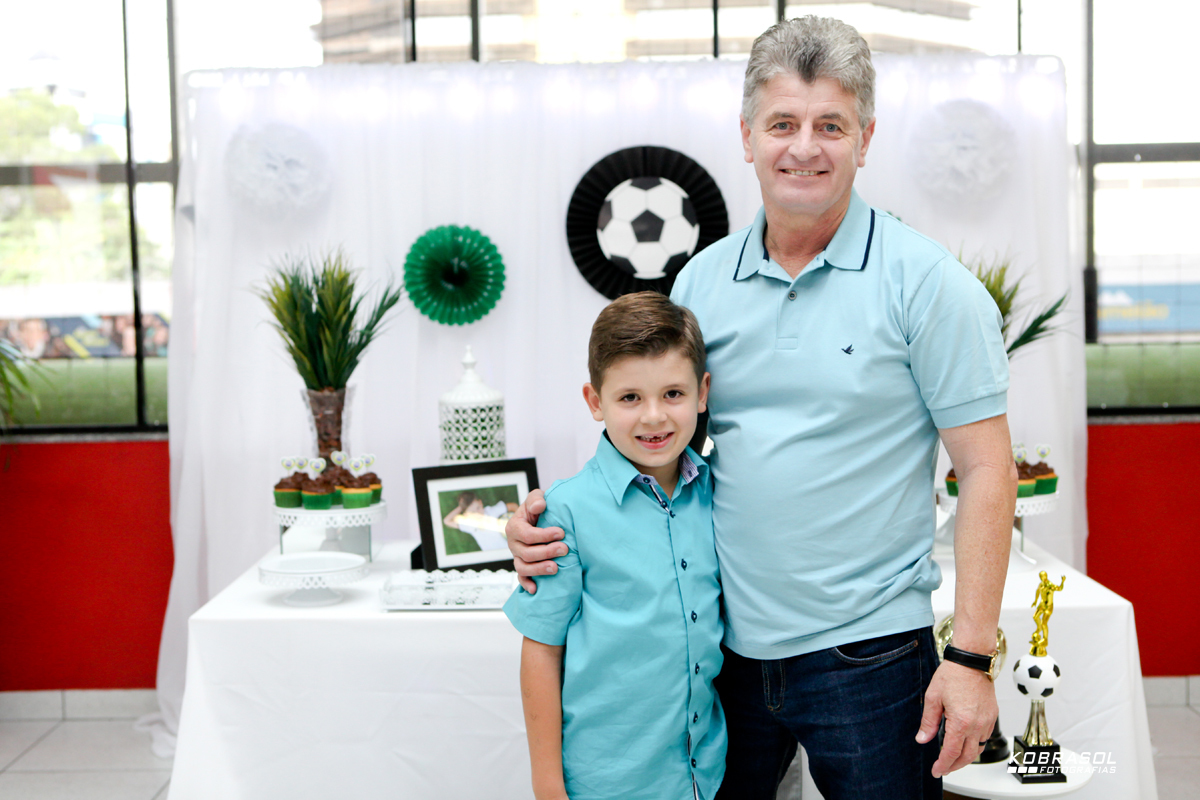 oitoanos, fotografiainfantil, fotodefesta, festadecriança, futebol, festadacopa, aniversariodejogador