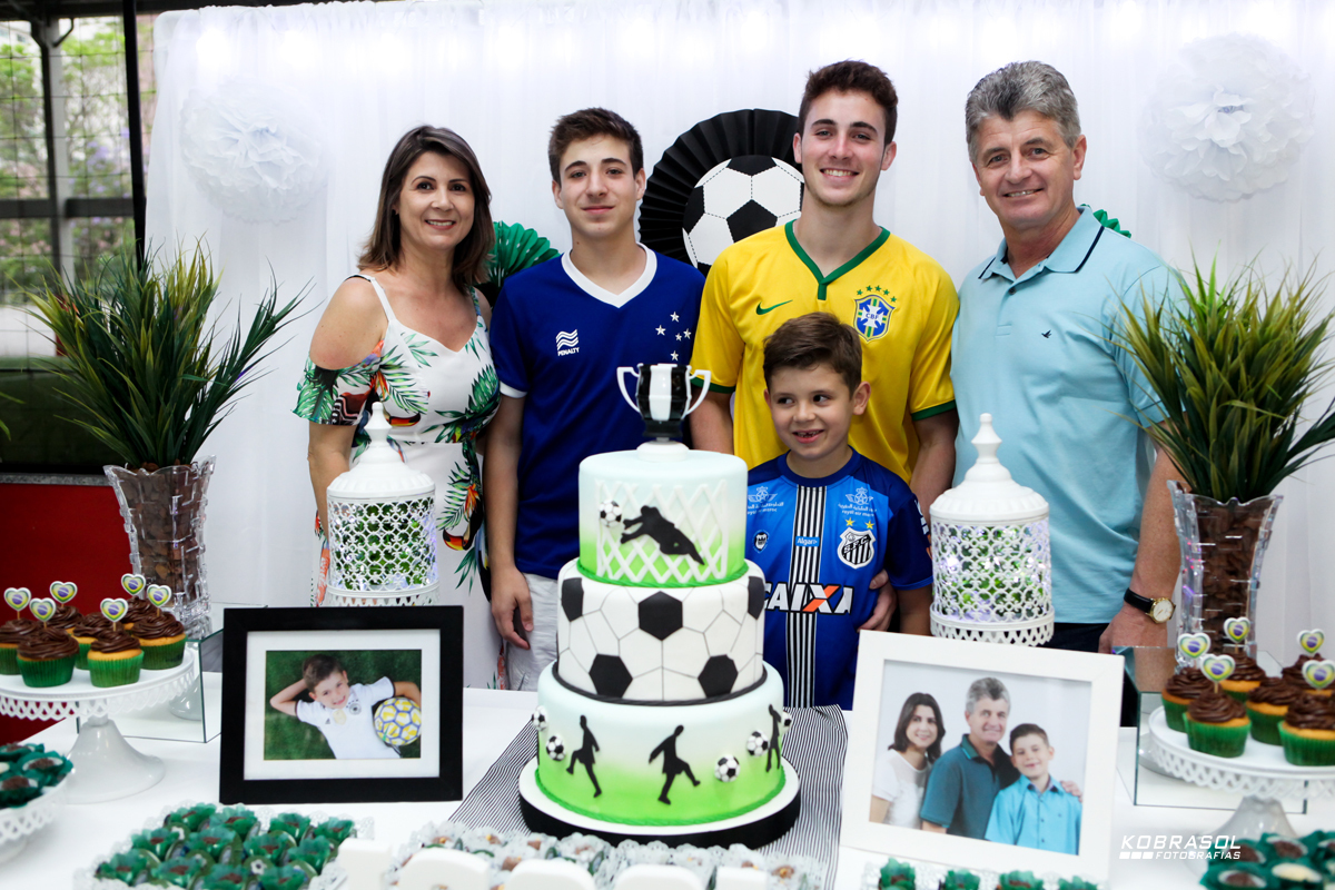 oitoanos, fotografiainfantil, fotodefesta, festadecriança, futebol, festadacopa, aniversariodejogador