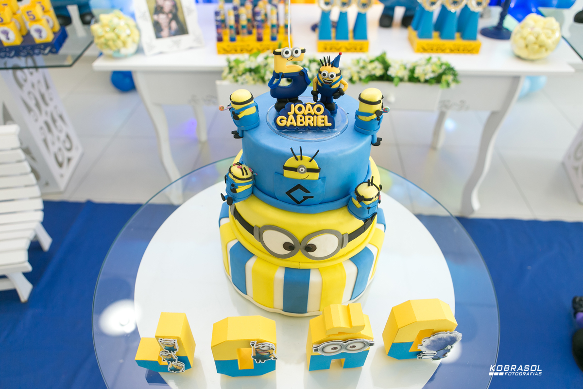 cincoanos, quintoaninho, fotografiainfantil, fotodefesta, festadecriança, minnionsdecor, festameumalvadofavorito, manufestas