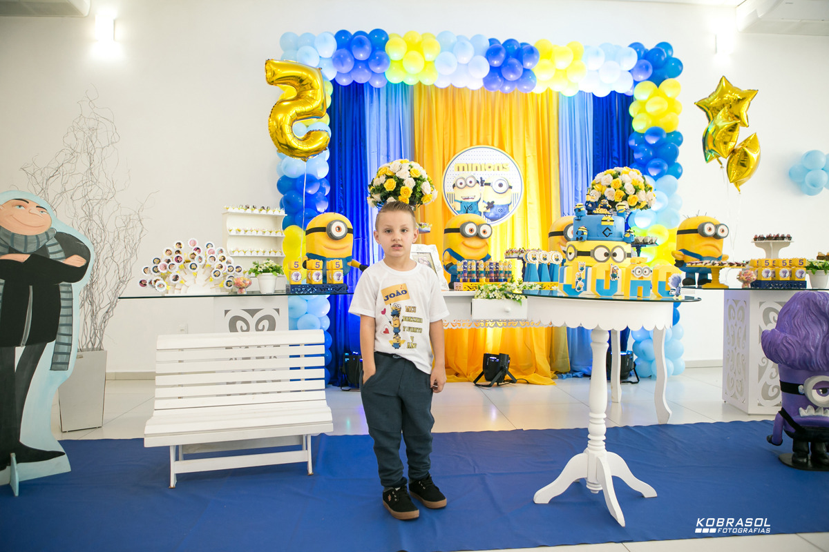 cincoanos, quintoaninho, fotografiainfantil, fotodefesta, festadecriança, minnionsdecor, festameumalvadofavorito, manufestas