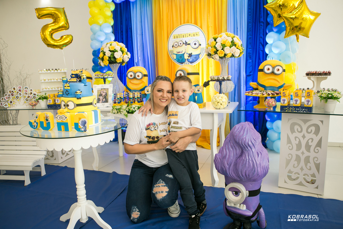 cincoanos, quintoaninho, fotografiainfantil, fotodefesta, festadecriança, minnionsdecor, festameumalvadofavorito, manufestas