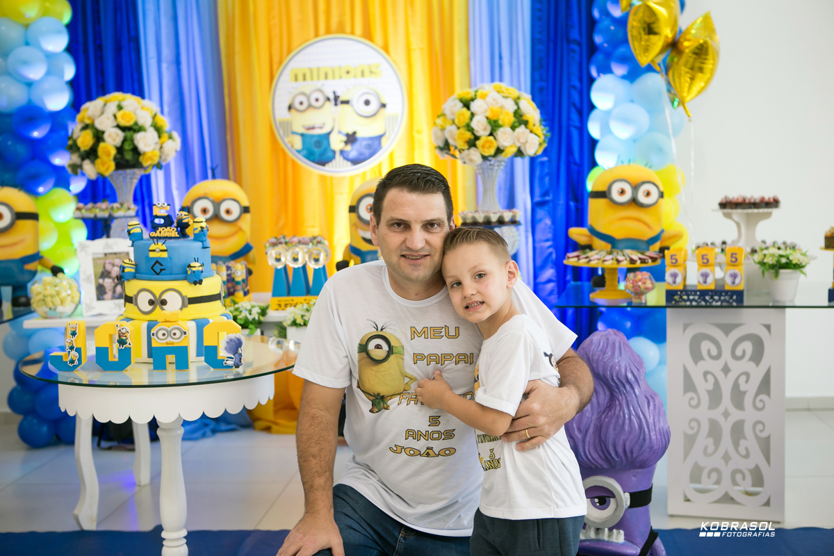 cincoanos, quintoaninho, fotografiainfantil, fotodefesta, festadecriança, minnionsdecor, festameumalvadofavorito, manufestas