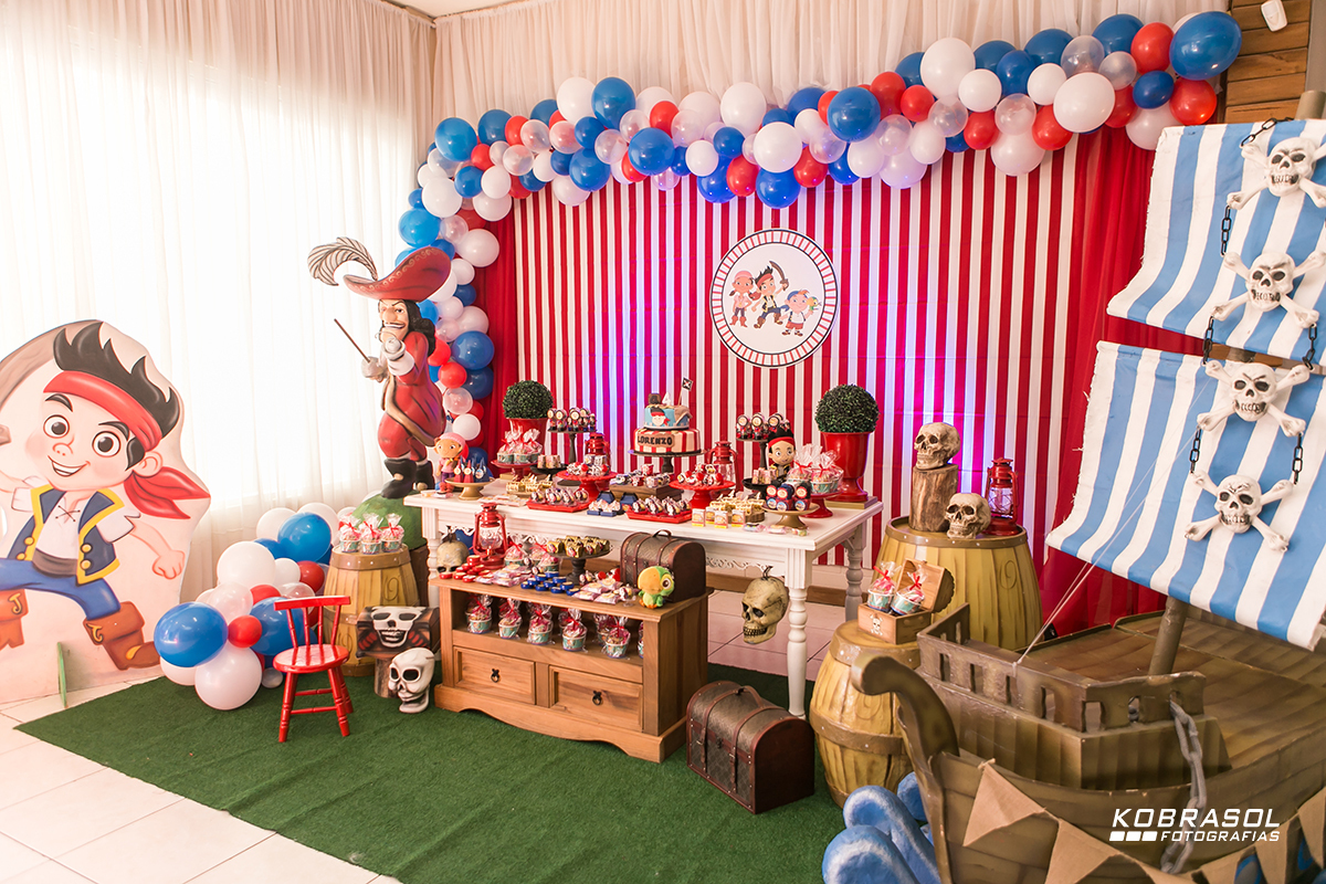 aniversariodecriança, festadepirata, temafestademenino, festaparamenino, quatroanos, turmadobarulho, festaemflorianopolis, fotosdefesta