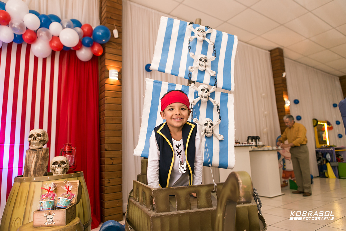 aniversariodecriança, festadepirata, temafestademenino, festaparamenino, quatroanos, turmadobarulho, festaemflorianopolis, fotosdefesta