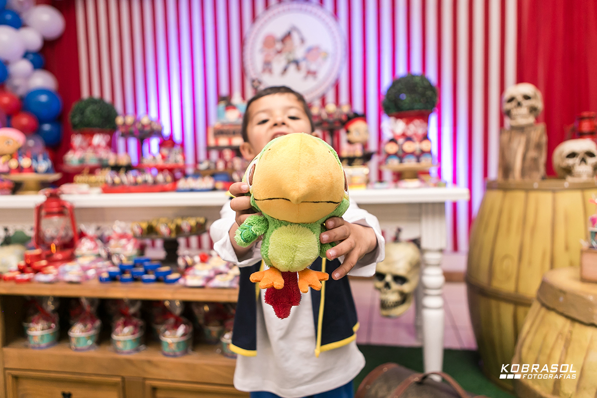 aniversariodecriança, festadepirata, temafestademenino, festaparamenino, quatroanos, turmadobarulho, festaemflorianopolis, fotosdefesta