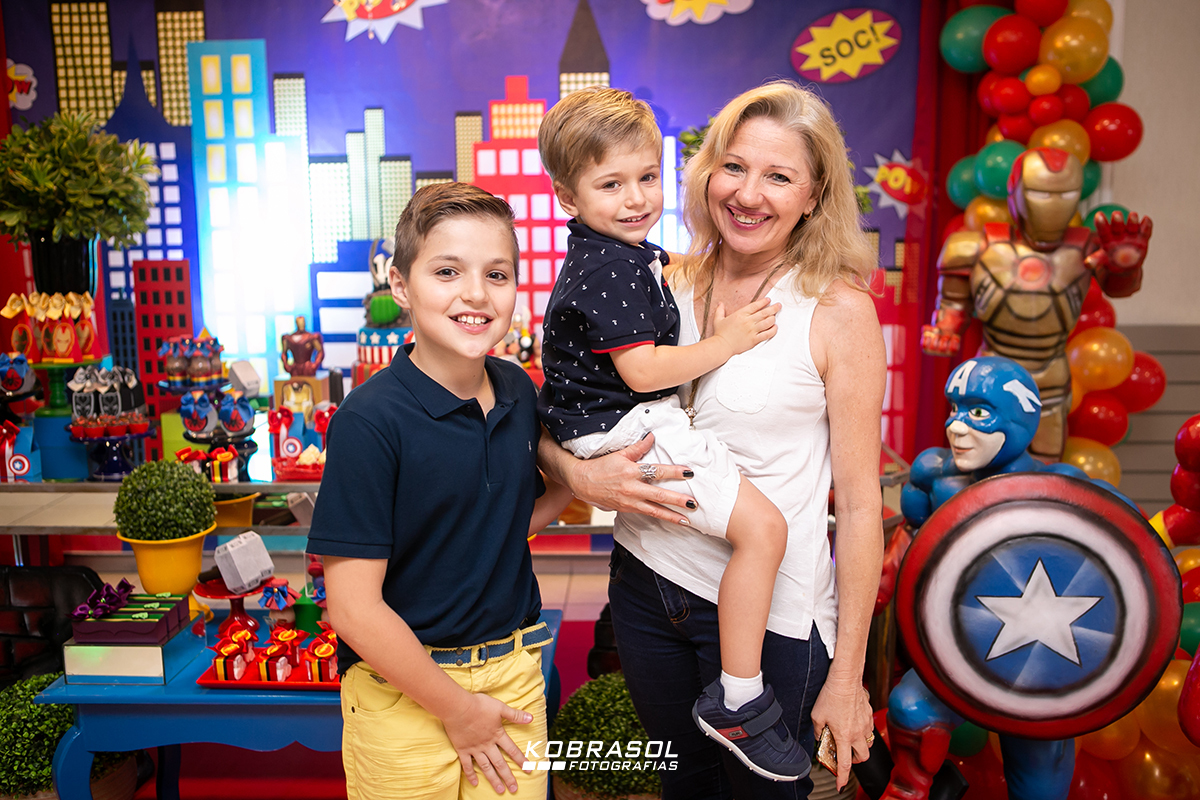 aniversariodezanos, festademenino, marveldecor, superheroifesta, fotografoflorianopolis, fotografodefesta, festainfantil