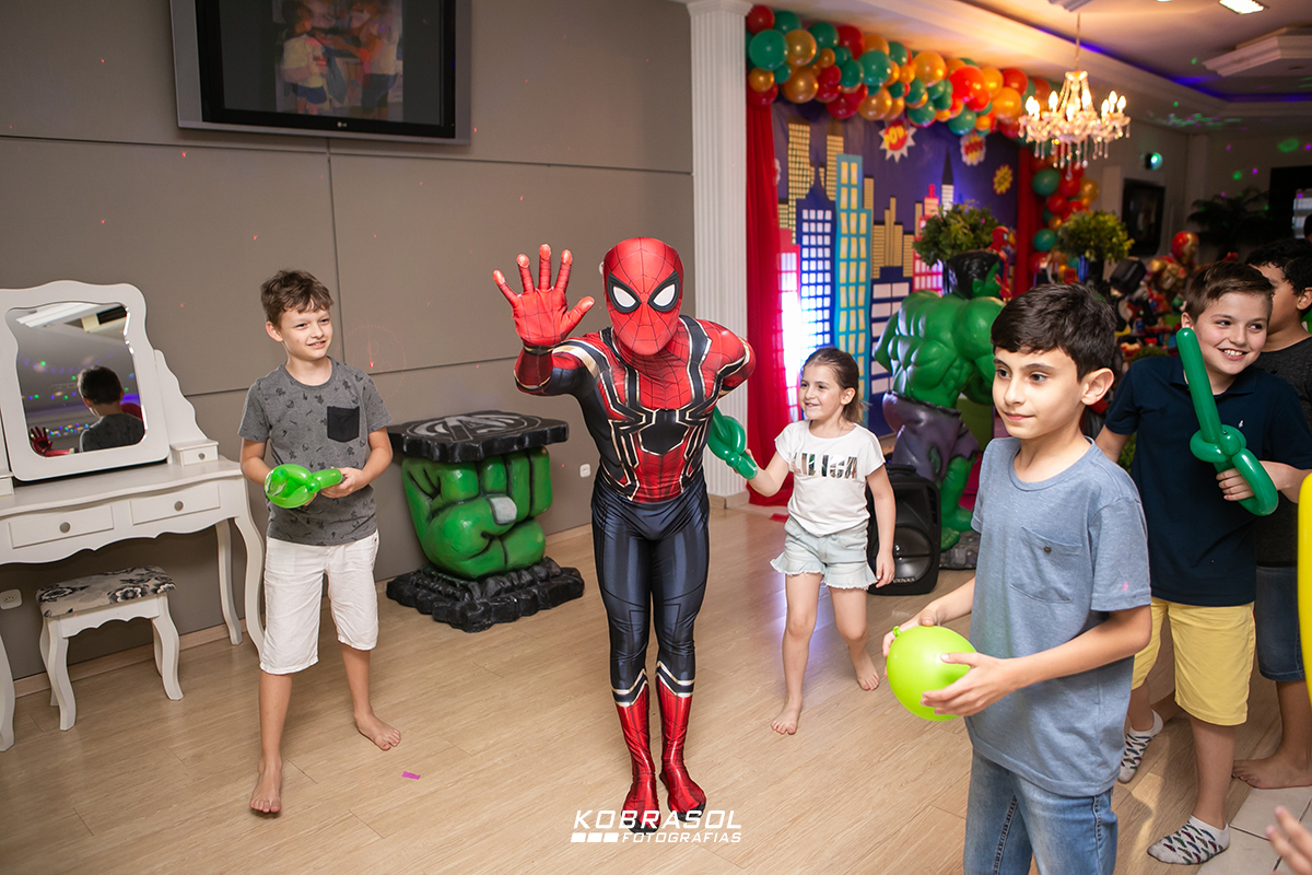 aniversariodezanos, festademenino, marveldecor, superheroifesta, fotografoflorianopolis, fotografodefesta, festainfantil
