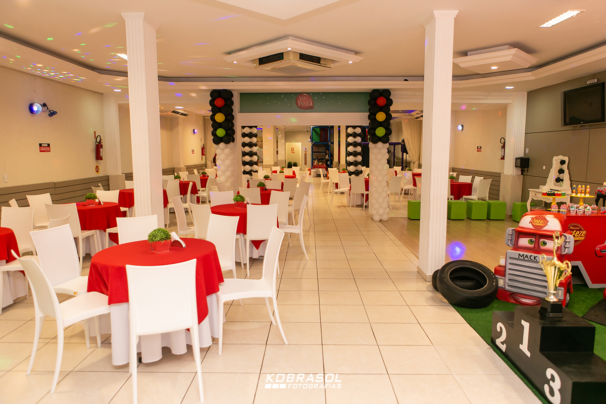 carrosdisney, festademenino, menino, festainfantil, ateliedafesta, fotografiainfantil, fotodefesta, doisanos, fotografoflorianopolis, fotosdeaniversarioflorianopolis