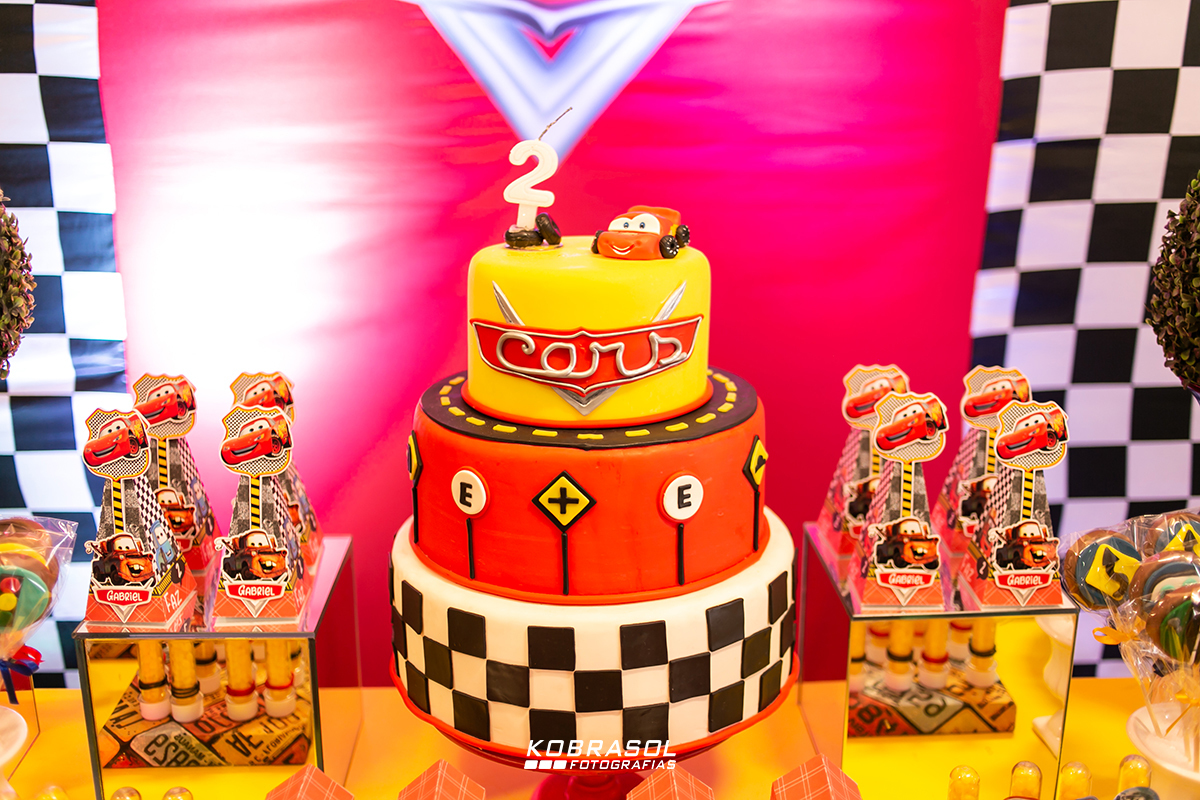 carrosdisney, festademenino, menino, festainfantil, ateliedafesta, fotografiainfantil, fotodefesta, doisanos, fotografoflorianopolis, fotosdeaniversarioflorianopolis