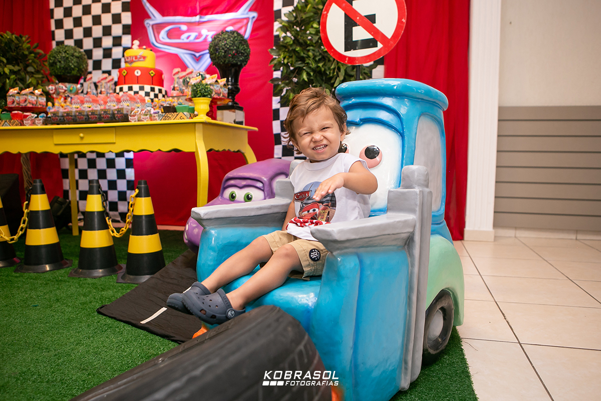 carrosdisney, festademenino, menino, festainfantil, ateliedafesta, fotografiainfantil, fotodefesta, doisanos, fotografoflorianopolis, fotosdeaniversarioflorianopolis