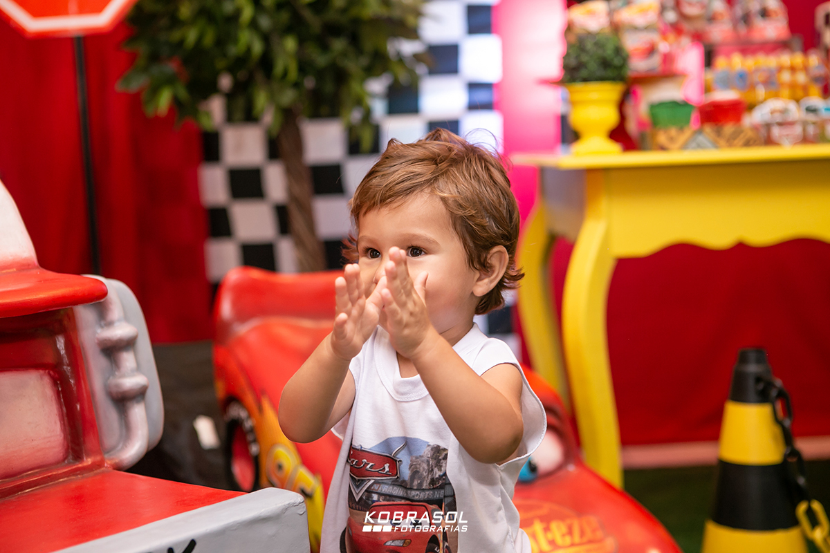 carrosdisney, festademenino, menino, festainfantil, ateliedafesta, fotografiainfantil, fotodefesta, doisanos, fotografoflorianopolis, fotosdeaniversarioflorianopolis