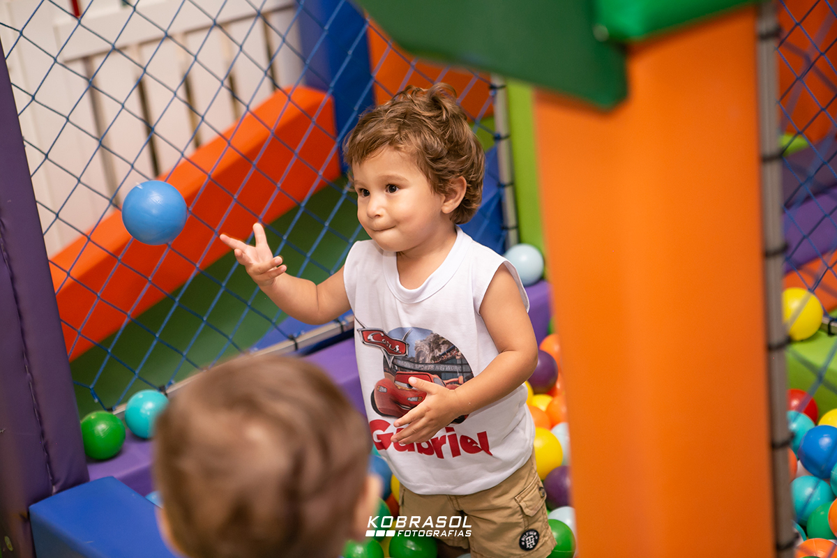 carrosdisney, festademenino, menino, festainfantil, ateliedafesta, fotografiainfantil, fotodefesta, doisanos, fotografoflorianopolis, fotosdeaniversarioflorianopolis