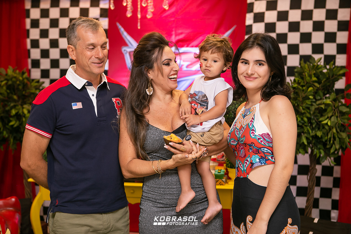 carrosdisney, festademenino, menino, festainfantil, ateliedafesta, fotografiainfantil, fotodefesta, doisanos, fotografoflorianopolis, fotosdeaniversarioflorianopolis