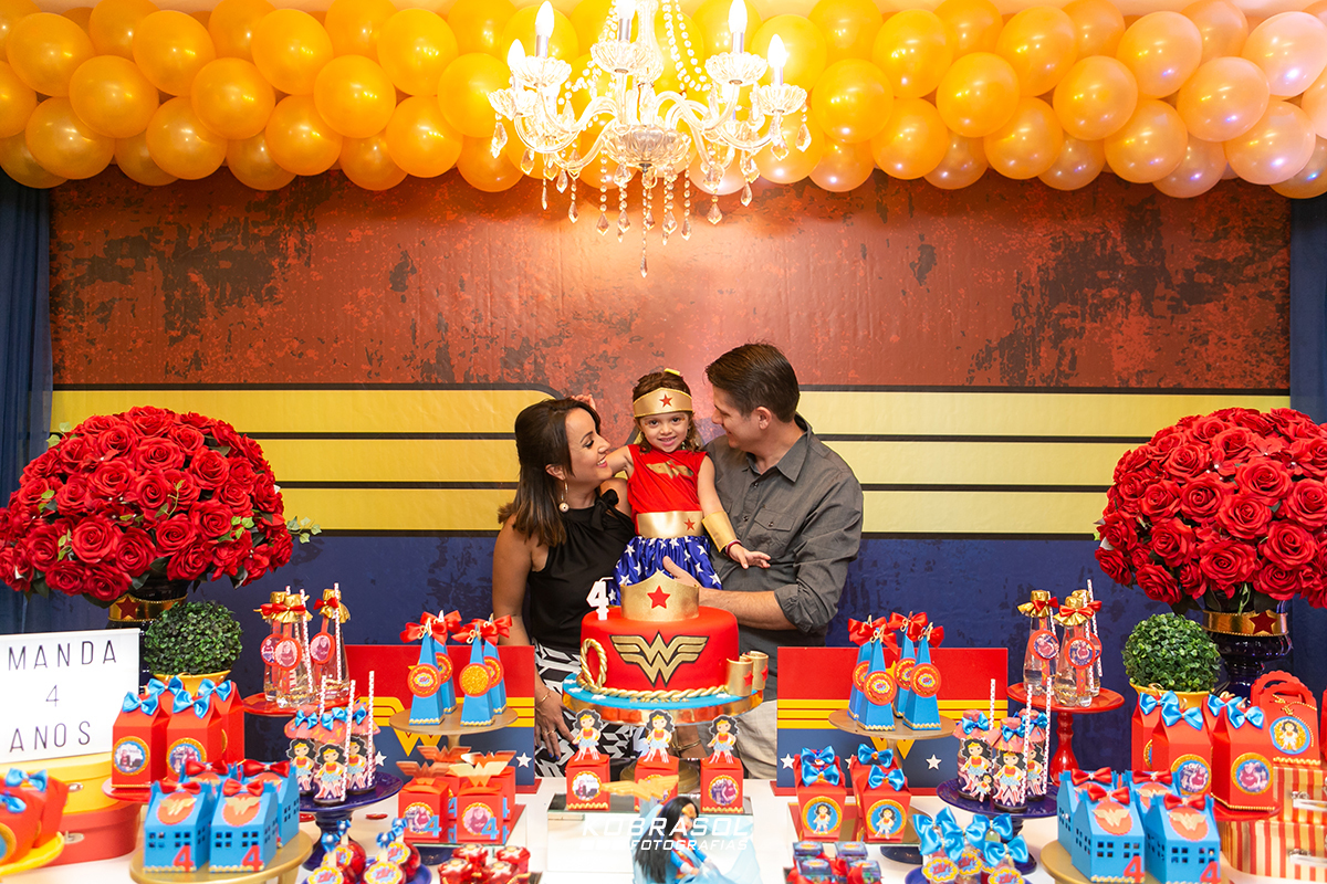 quatroanos, mulhermaravilhadecor, fotografoflorianopolis, aniversarioflorianopolis, fotosdefamilia, fotoinfantil, fotosdeaniversario