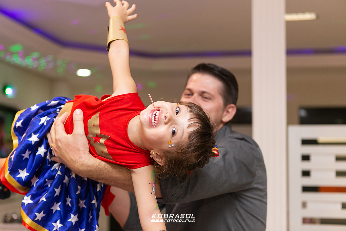 quatroanos, mulhermaravilhadecor, fotografoflorianopolis, aniversarioflorianopolis, fotosdefamilia, fotoinfantil, fotosdeaniversario