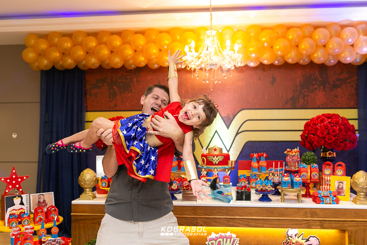 quatroanos, mulhermaravilhadecor, fotografoflorianopolis, aniversarioflorianopolis, fotosdefamilia, fotoinfantil, fotosdeaniversario